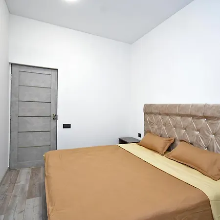 New Apartment In Yerevan City Center Exterior photo
